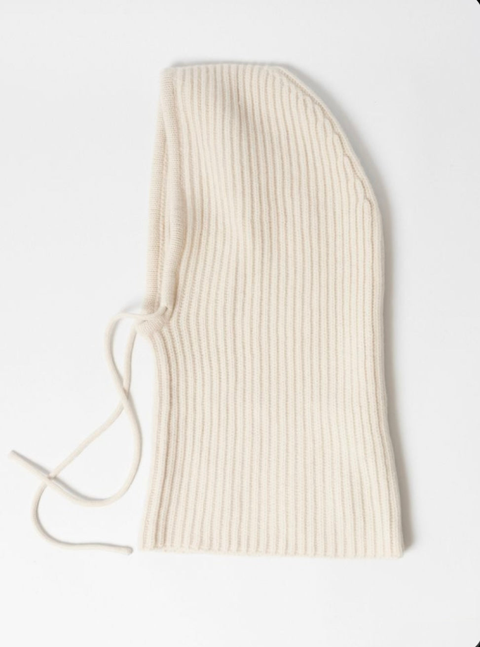 Cagoule Tricot Douce & Stylée