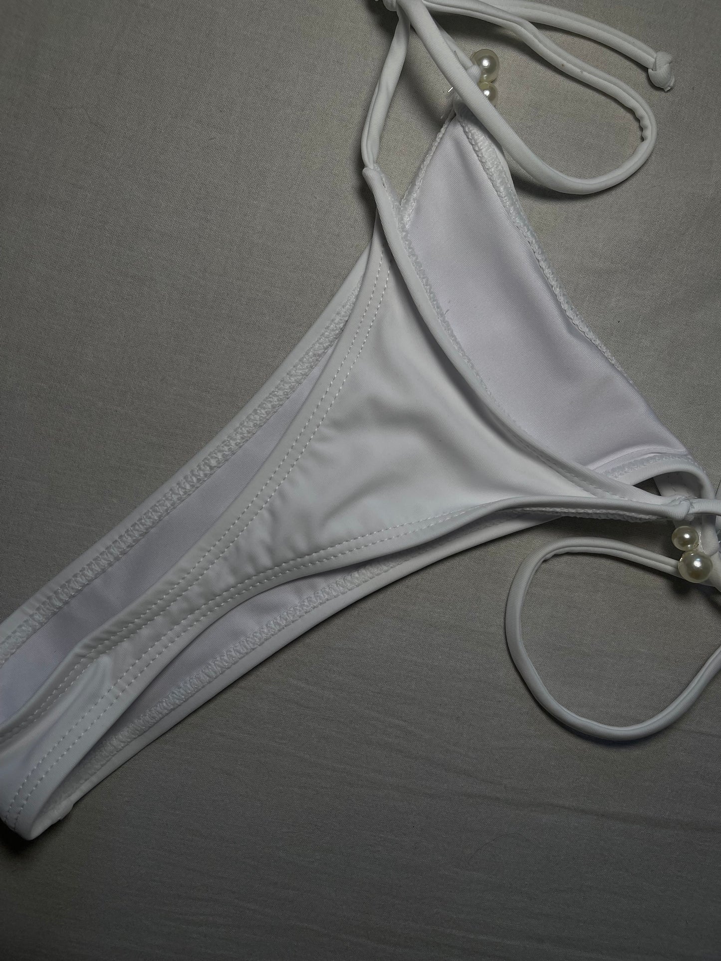 Bikini Blanc Perlé – Édition Luxe