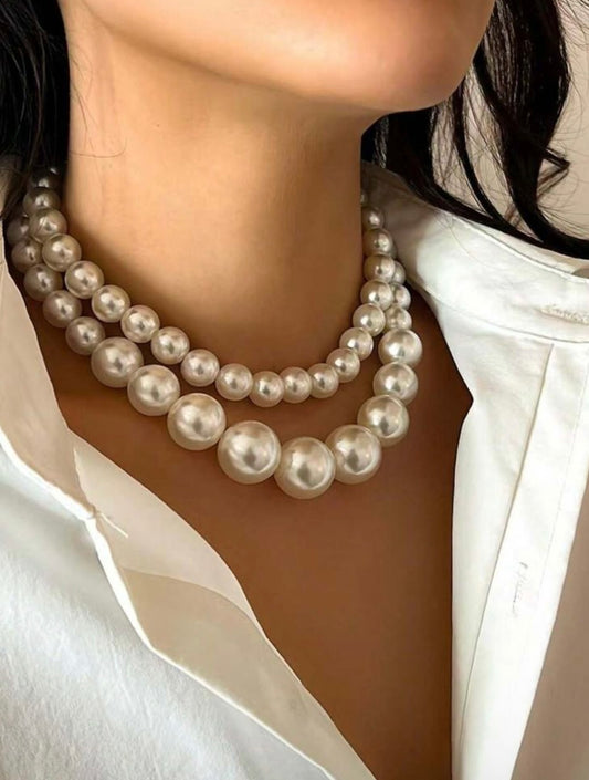 Collier perlé étages